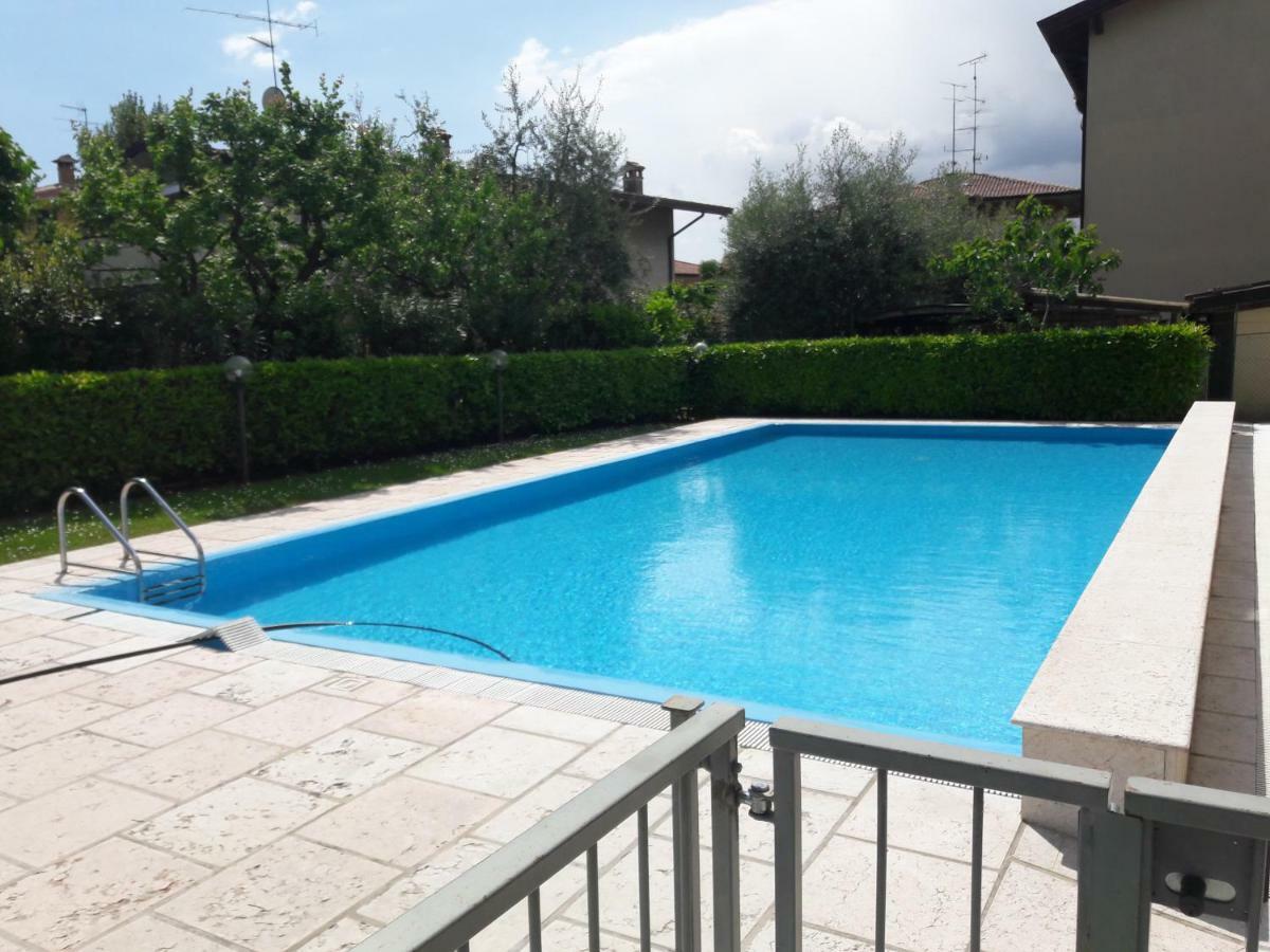 Garda Felice Desenzano del Garda Exterior foto